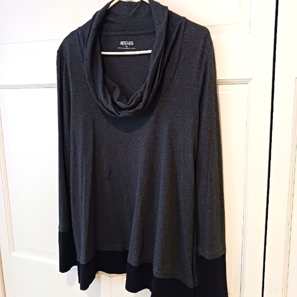 Kenneth Cole Reaction cowl neck sweater - Picture 3 of 5